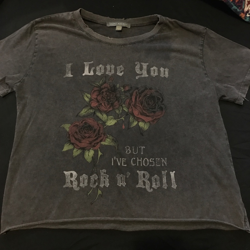 AE crop tee