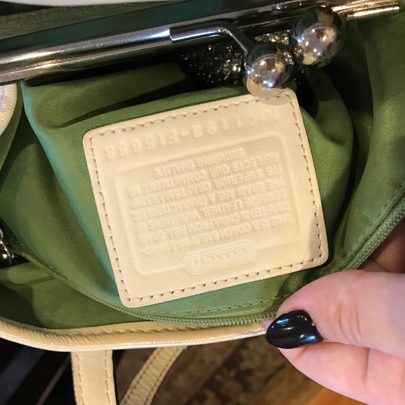 Coach bag - Picture 2 of 2