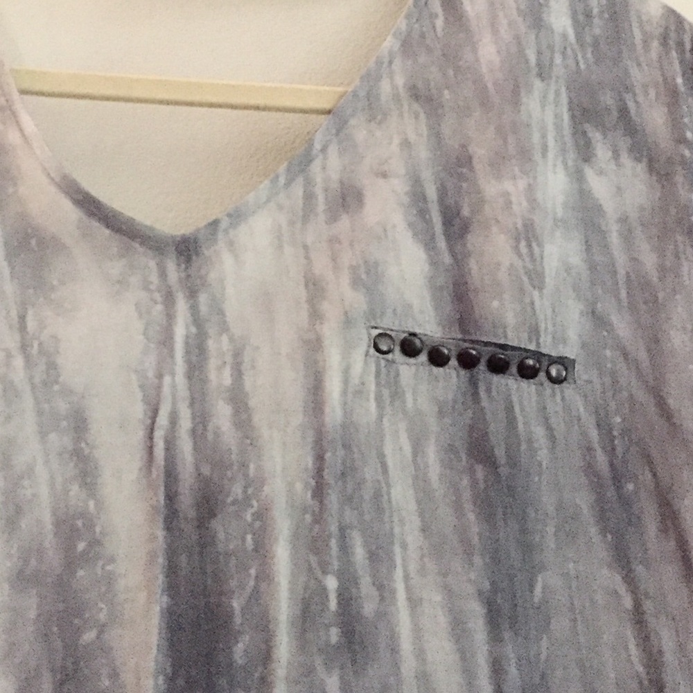 Bloomingdales Ribbed Back Top - Picture 7 of 7