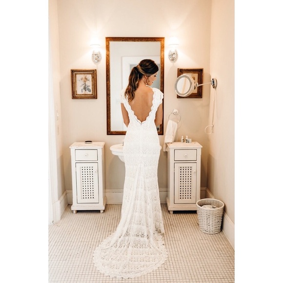 Meet your Posher, Ansley - Picture 2 of 6