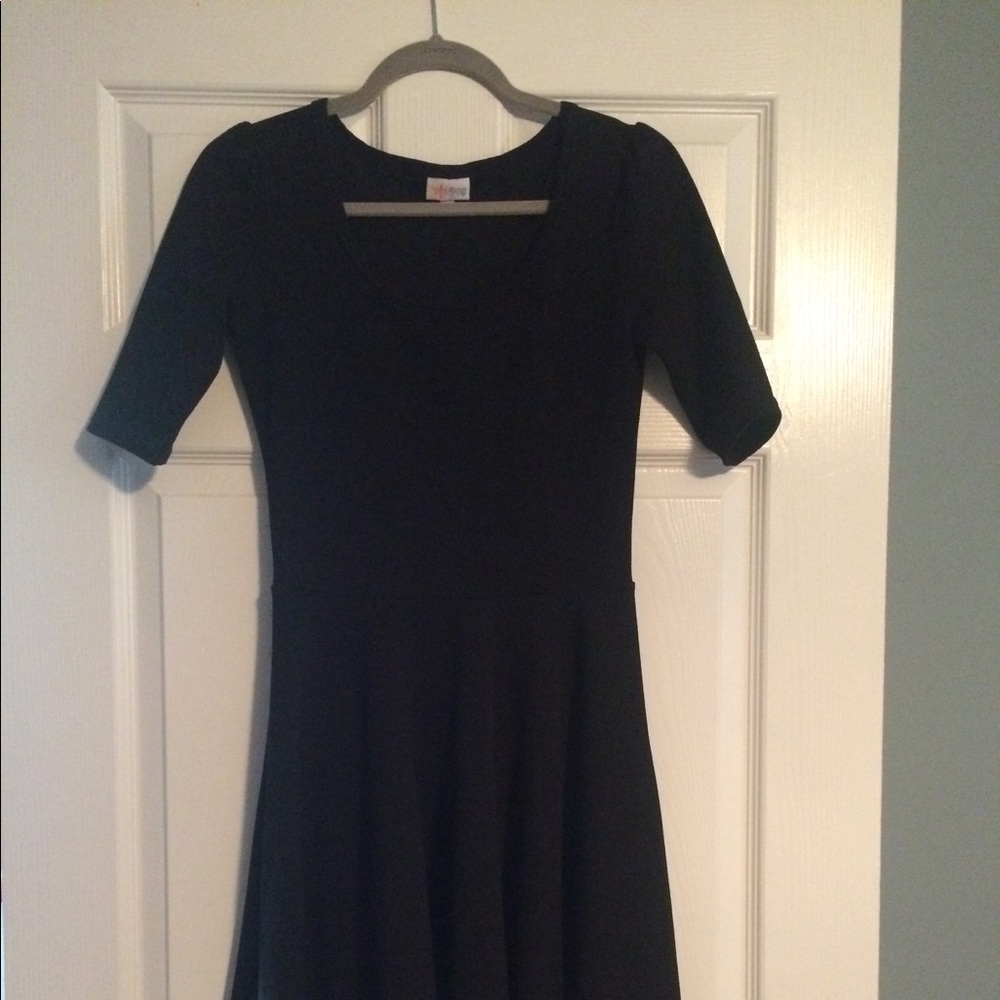 SOLID BLACK Small Lularoe Nicole