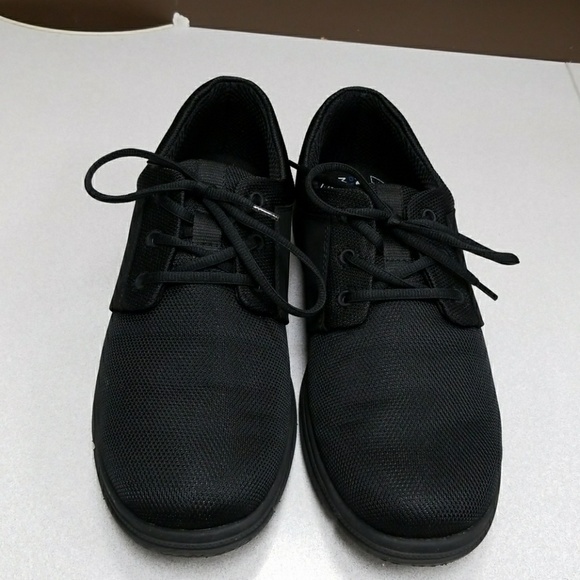 nunn bush men's colton oxford