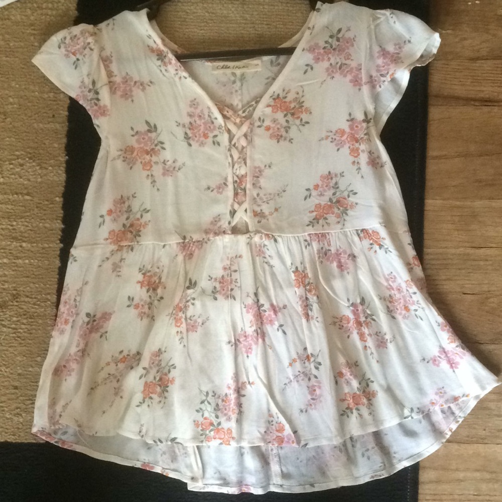 Chloe & Katie short sleeved floral shirt