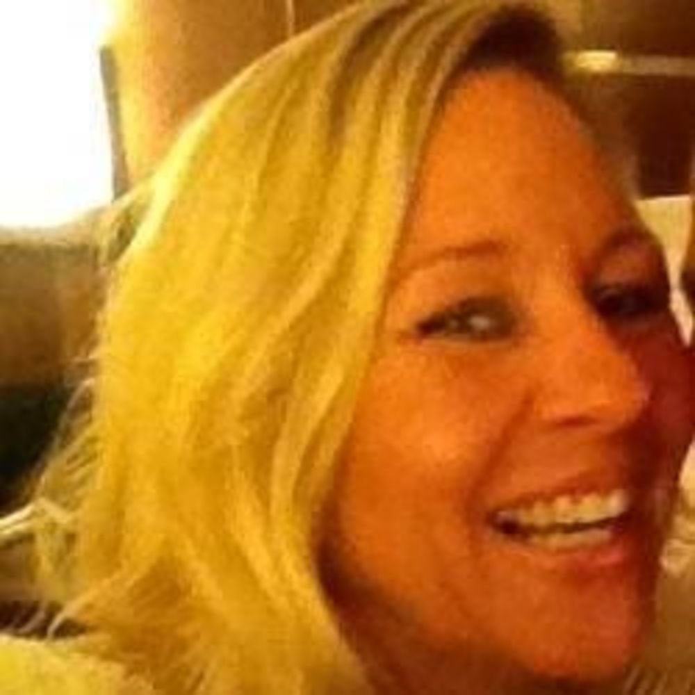 Meet your Posher, Liz