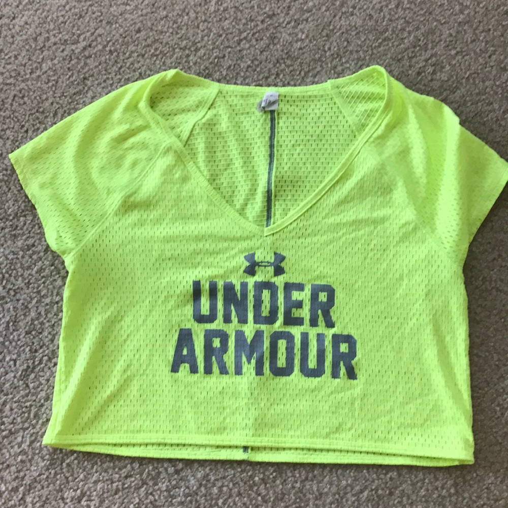 Under armor cropped jersey
