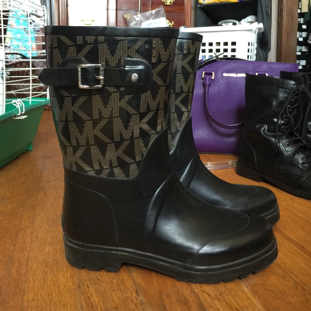 MICHAEL KORS RAIN BOOTS