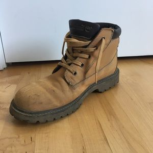 Timberlands Women's Size 9 with light wear