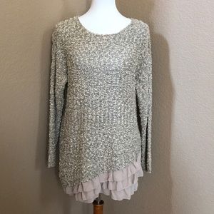 NWT Miracle USA Ruffle Bottom Sweater
