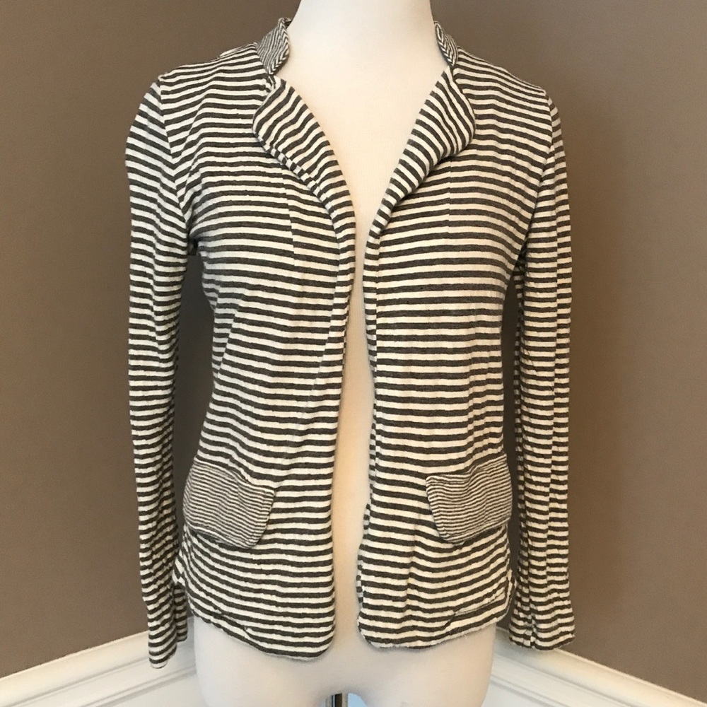 Anthropologie XS structured Knit open jacket