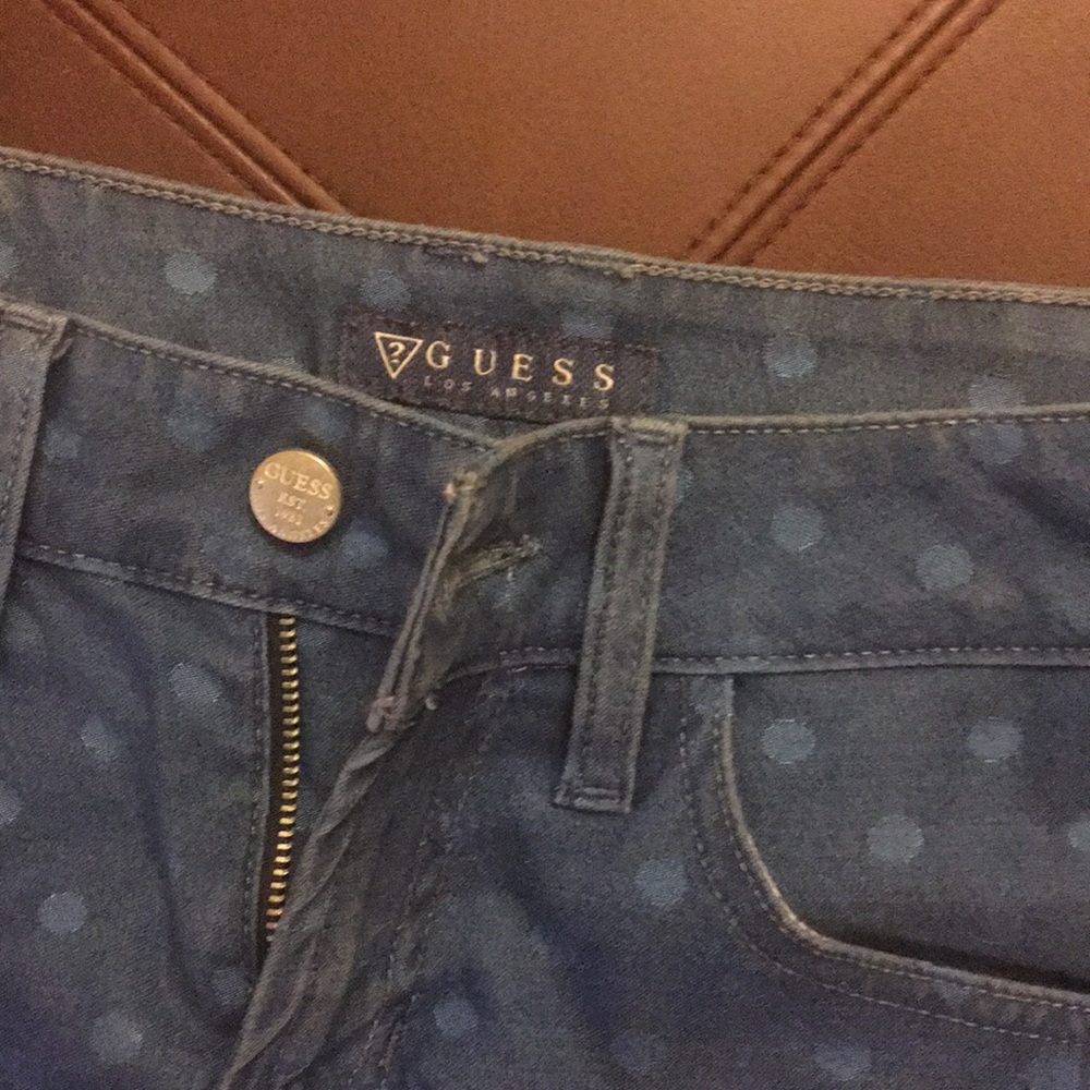 Guess shorts - Picture 4 of 4