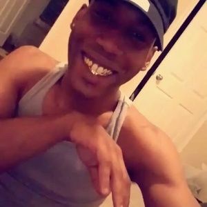 Meet your Posher, Rayvon