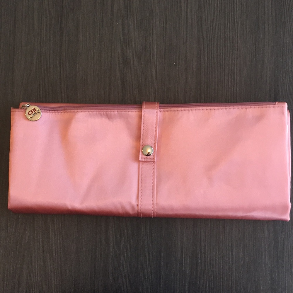 CHI Air thermal travel clutch.