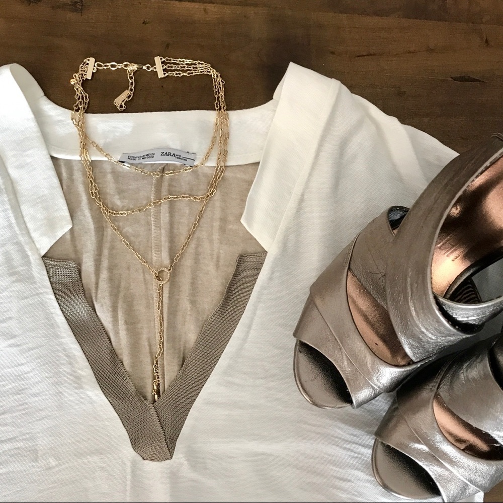 Zara | W&B Collection | Deep V T-Shirt