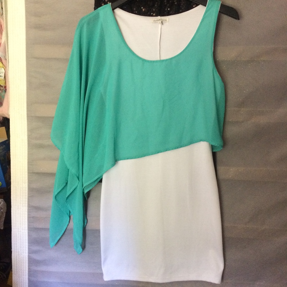 White dress w/aqua top