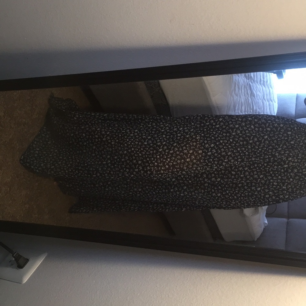 Sheer skirt with slip under