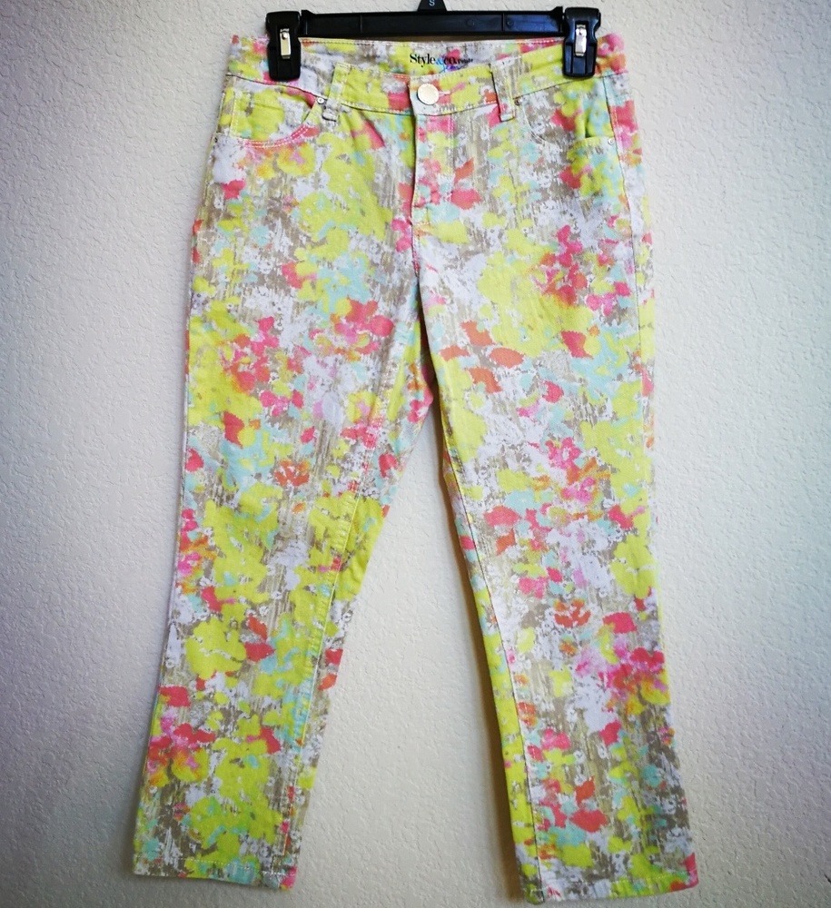 Style&Co  Petite Tummy Control Capri Pants