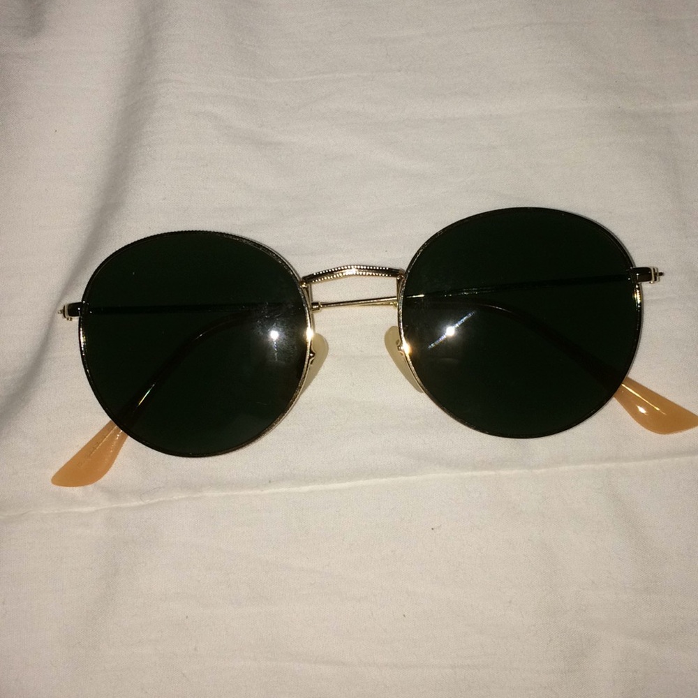 NWT round metal sunglasses