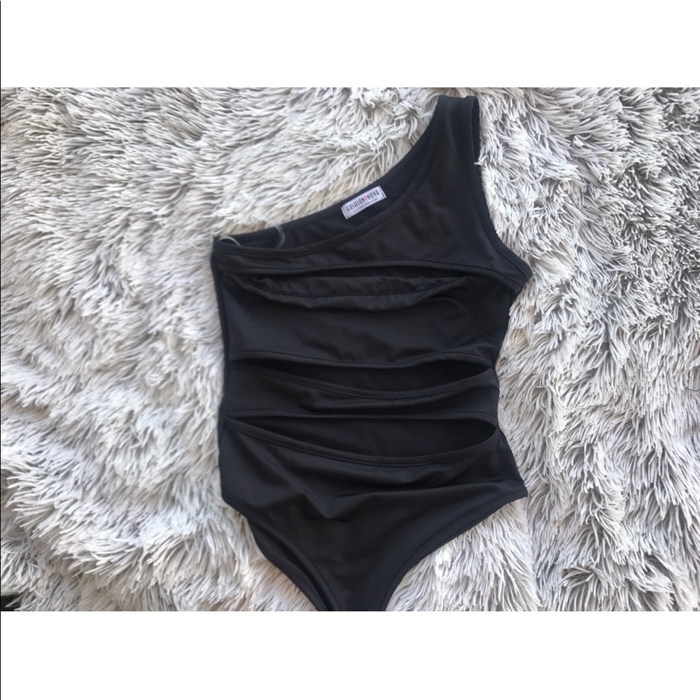 Fashion Nova Black Bodysuit
