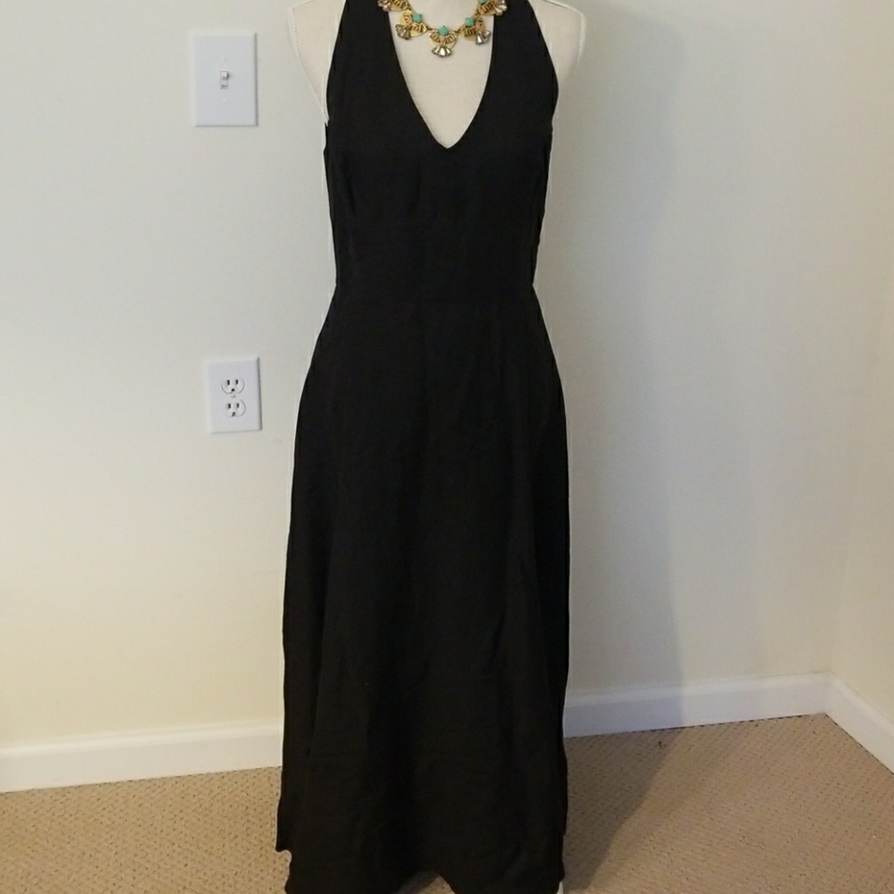 Long linen black key whole dress