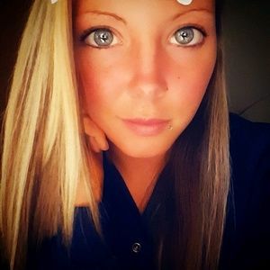 Meet your Posher, Sierra