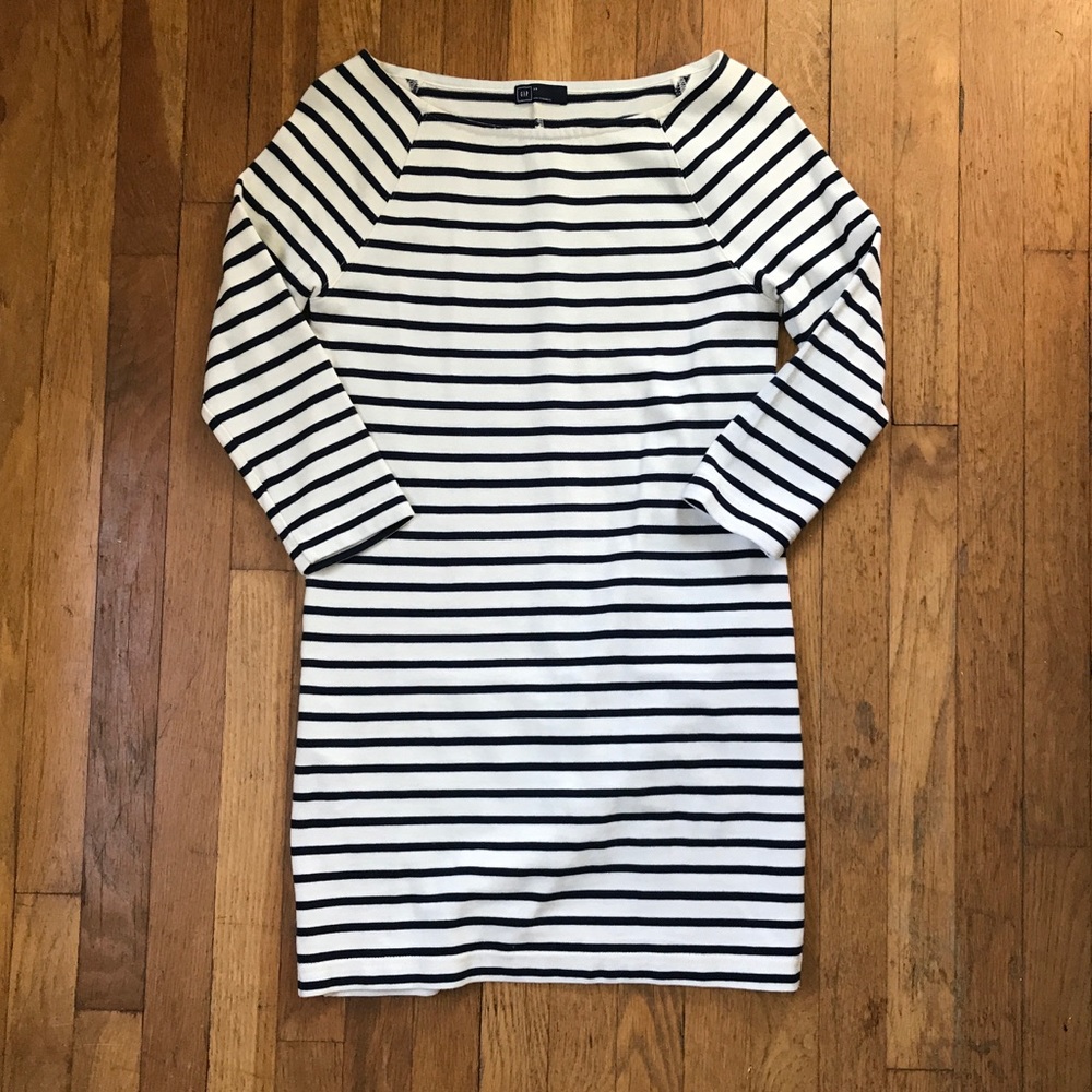 Gap sweater dress