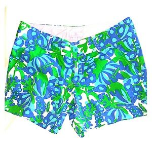LILLY PULITZER SHORTS SIZE 2 LILLY PULITZER SHORTS SIZE 2