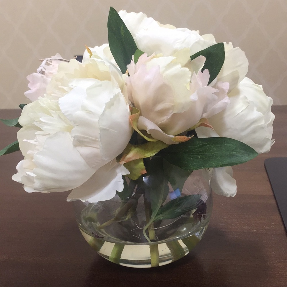 Flower permanent arraignment Cynthia Rowley