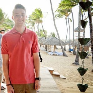 Meet your Posher, Cameron