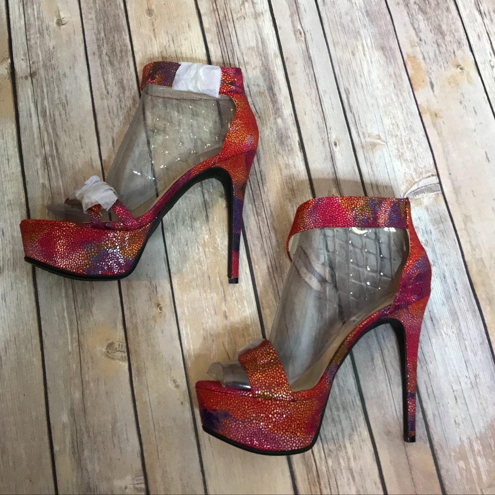 Anne Michelle Double Buckle Spotted Ankle Heels