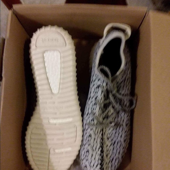 Yeezy boost 350 turtle dove - Picture 2 of 5