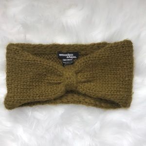 Forrest green ear warmer