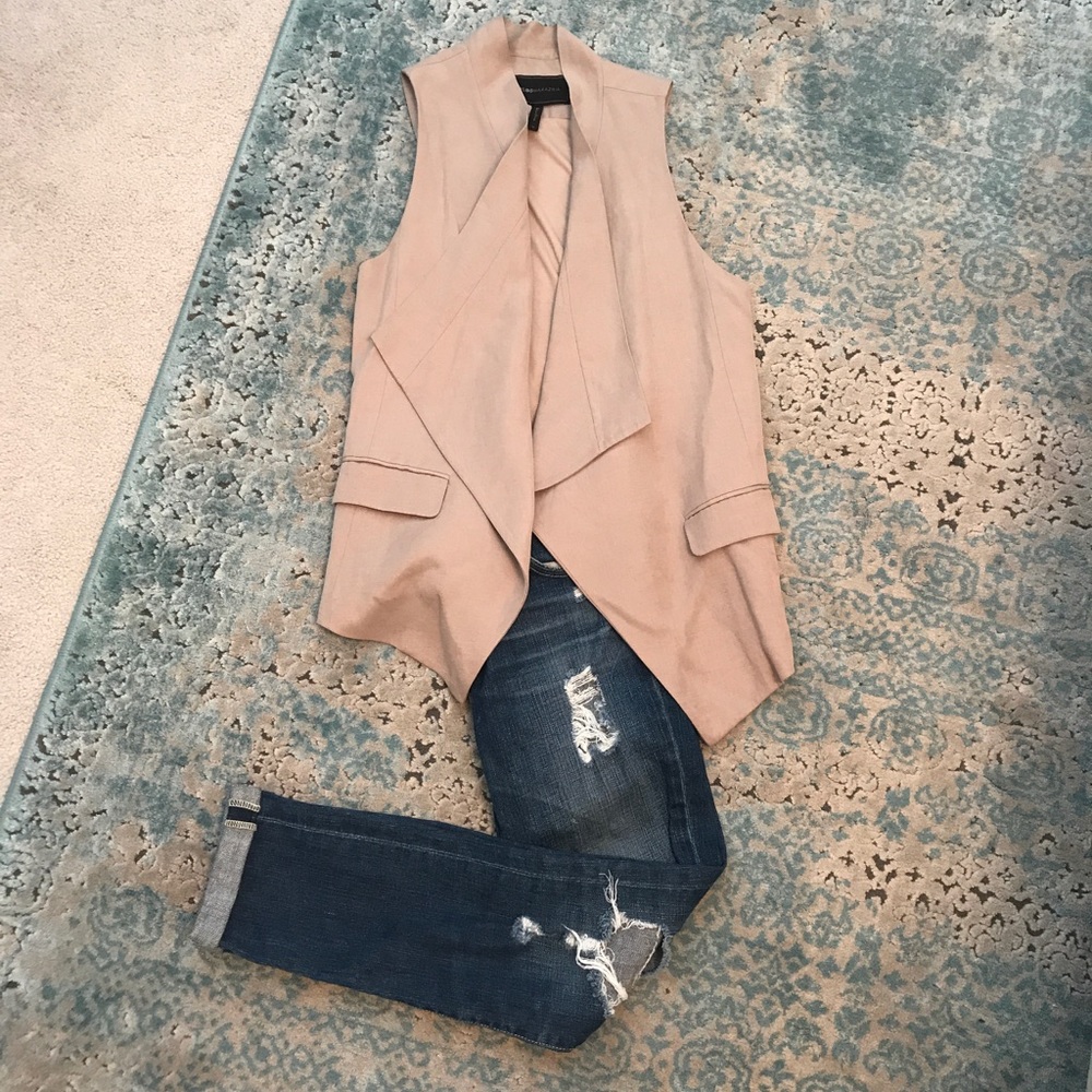 Hi-low vest.