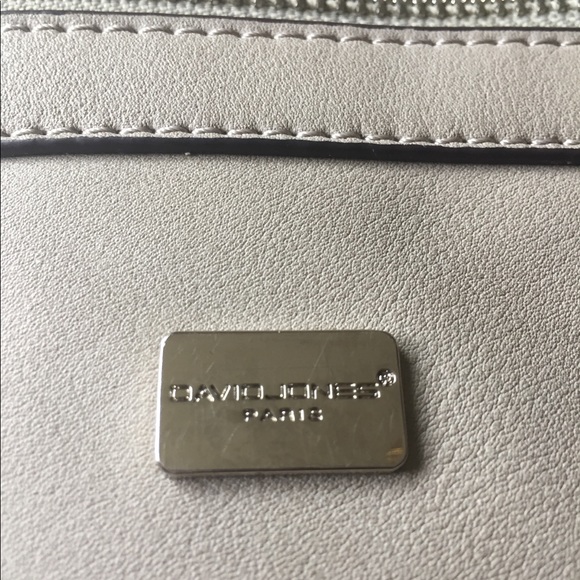 David Jones Paris Lg. White Taupe Faux Leat. Purse - Picture 4 of 8