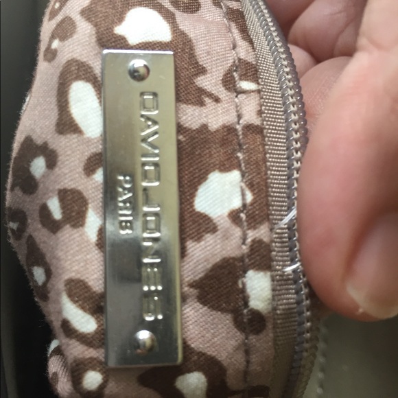 David Jones Paris Lg. White Taupe Faux Leat. Purse - Picture 6 of 8