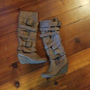 Brown wedge boots
