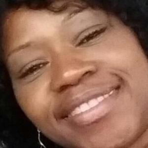 Meet your Posher, Yulunda