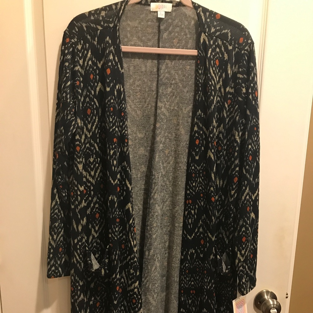 Lularoe BNWT blk/white Sarah