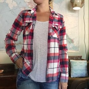 American Eagle Outfitters Tops - American Eagle Flannel American Eagle Outfitters Tops - American Eagle Flannel