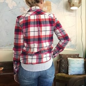 American Eagle Outfitters Tops - American Eagle Flannel American Eagle Outfitters Tops - American Eagle Flannel