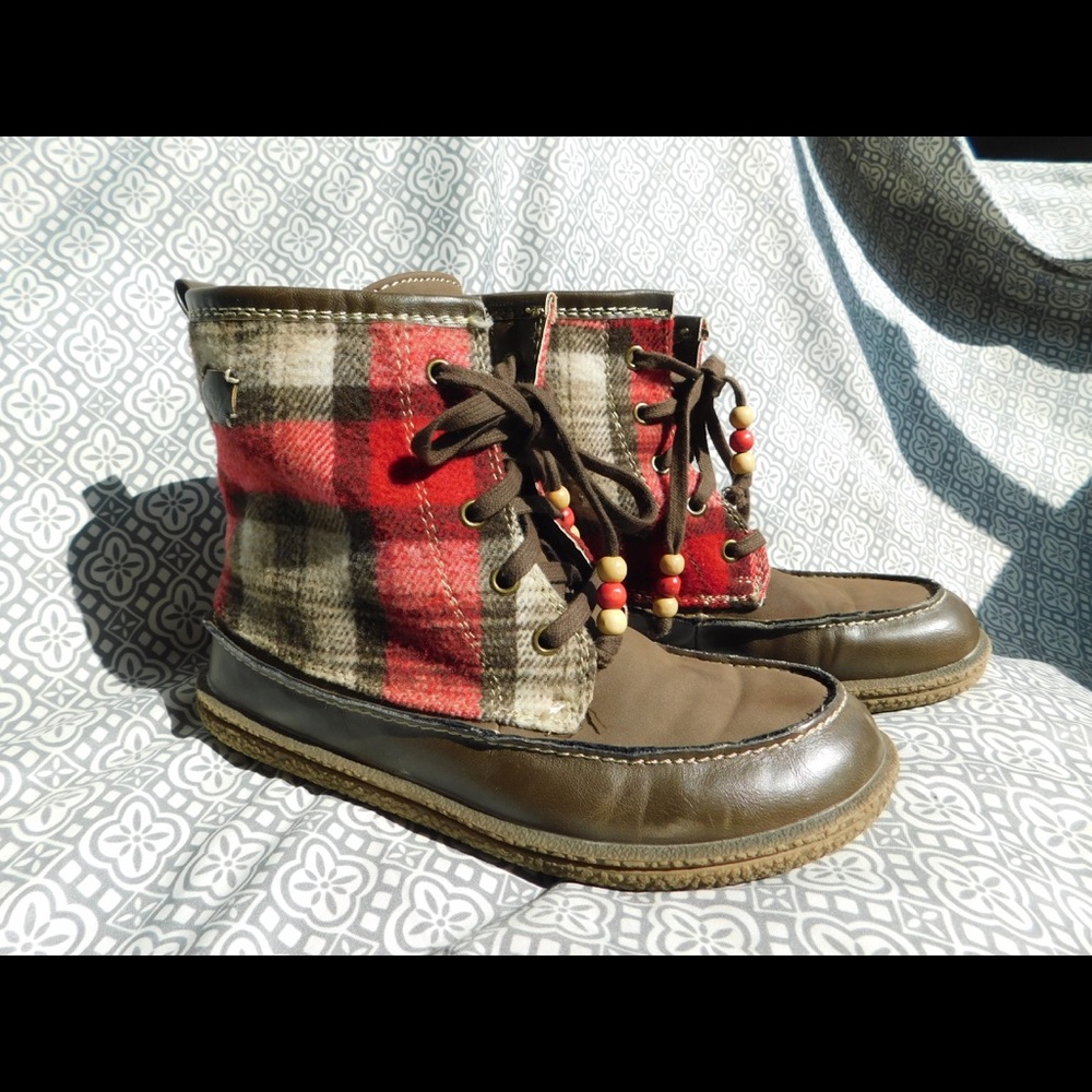 Roxy Boots