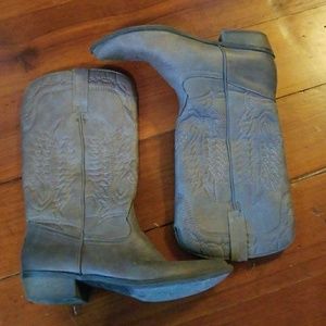Grey cowboy boots