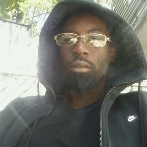 Meet your Posher, Charles