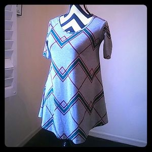 LulaRoe XXS Perfect T Grey with Geometric prints