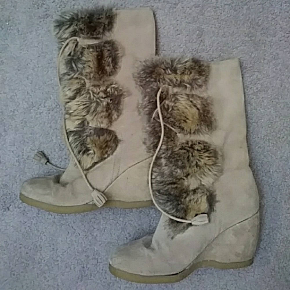 Steve Madden Boots with fur