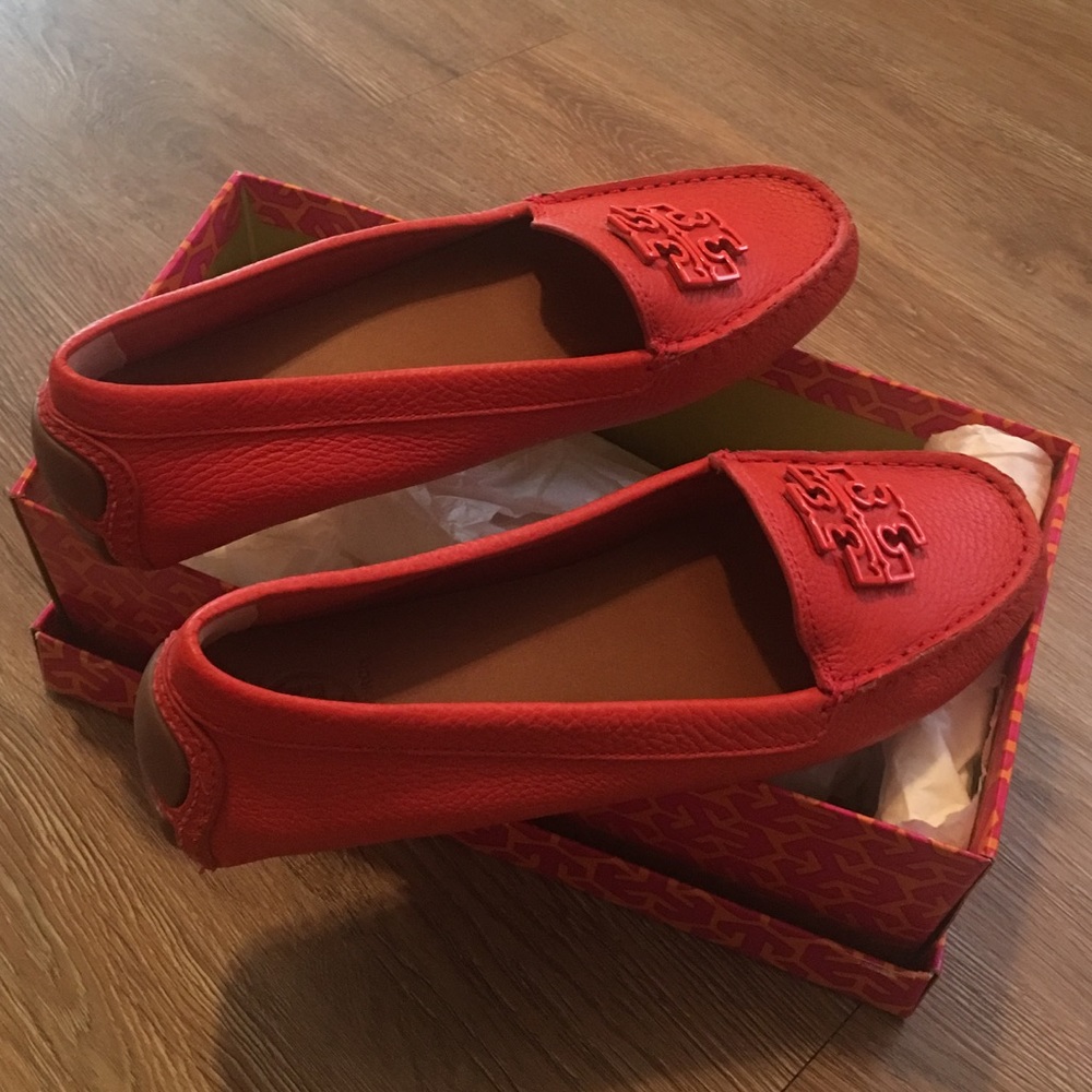 TORY BURCH Powder Coated Melinda Loafer