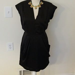 Black dress with pockets silky material