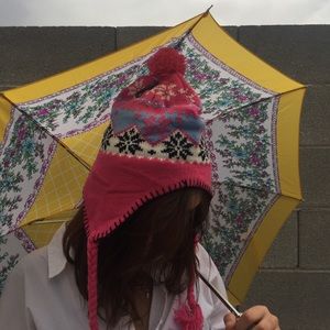 ❣️Pom Pom Knit Beanie❣️