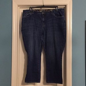 St Johns Bay Denim Capri 22w