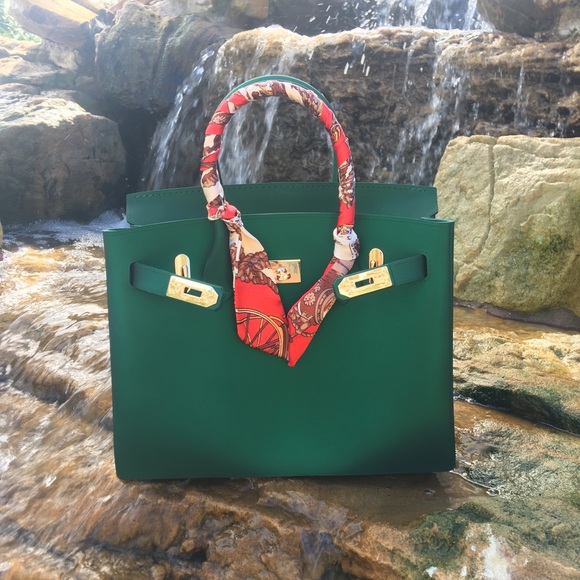 One left Emerald Green Matte Waterproof Handbag - Picture 3 of 4