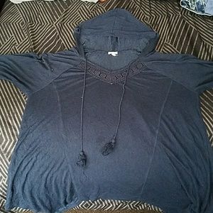 Hooded top